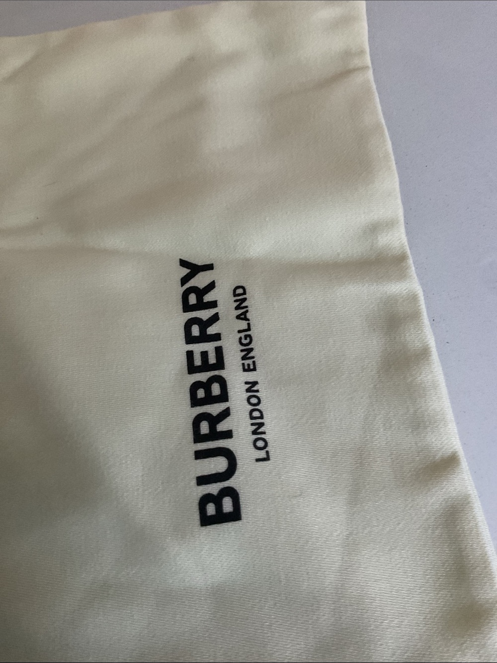 Burberry Pale Yellow Dust Bag Set of 2 - Picture 3 of 3